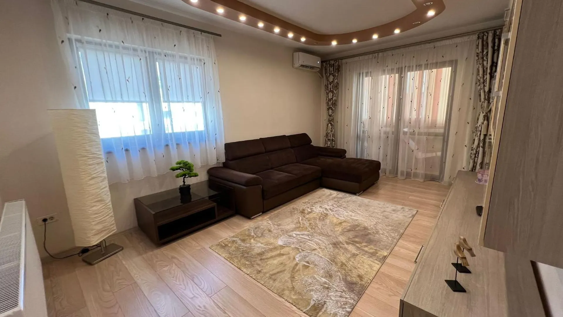 Aparthotel Brown Бухарест 0*,  Румыния